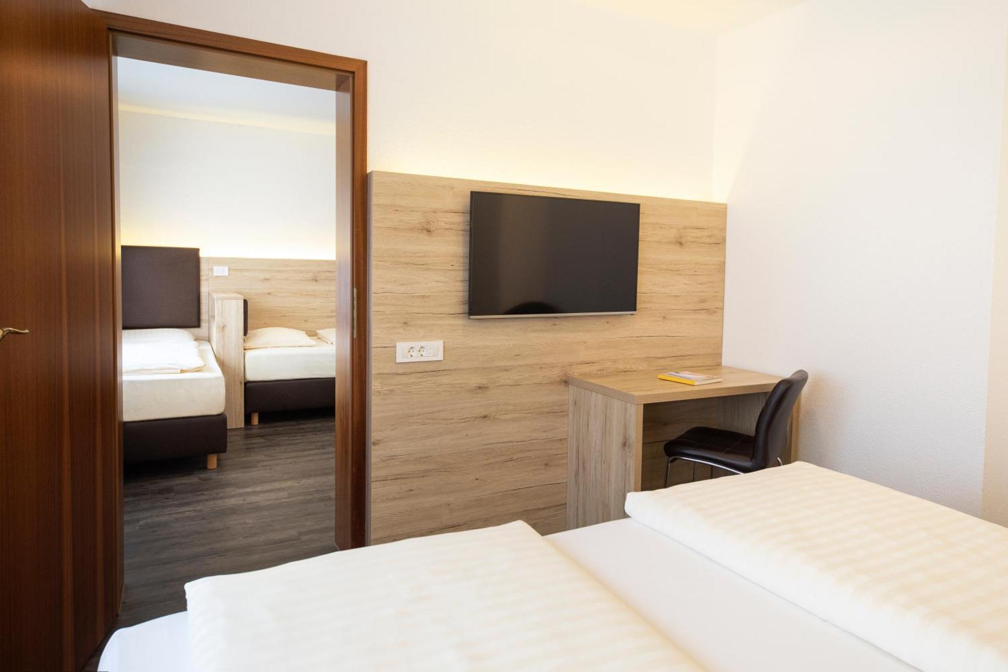 Roomingtons Lueneburger Heide Hodenhagen Exterior foto