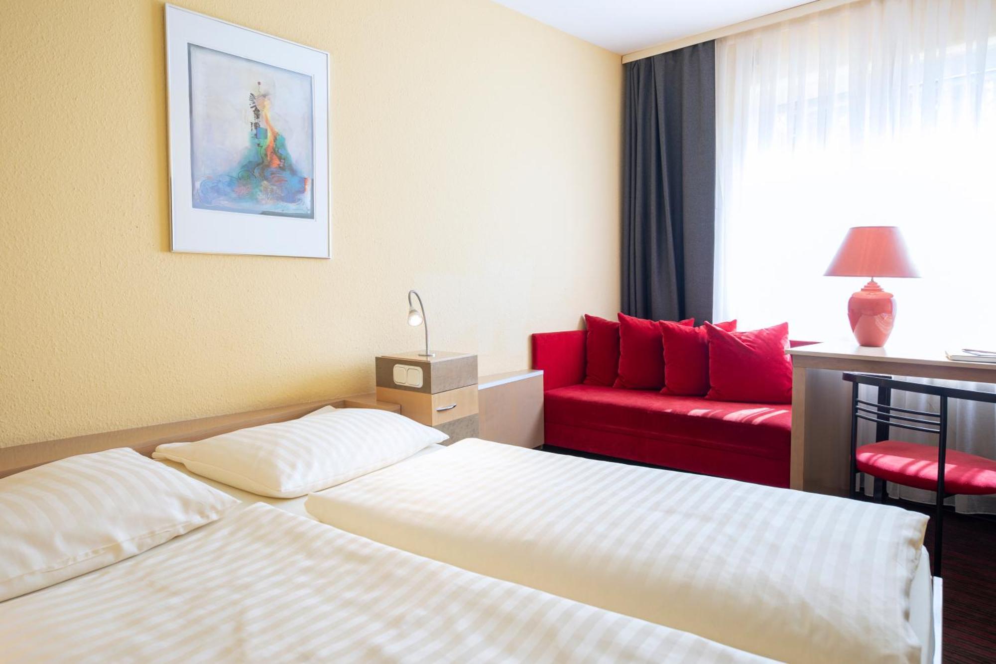 Roomingtons Lueneburger Heide Hodenhagen Exterior foto